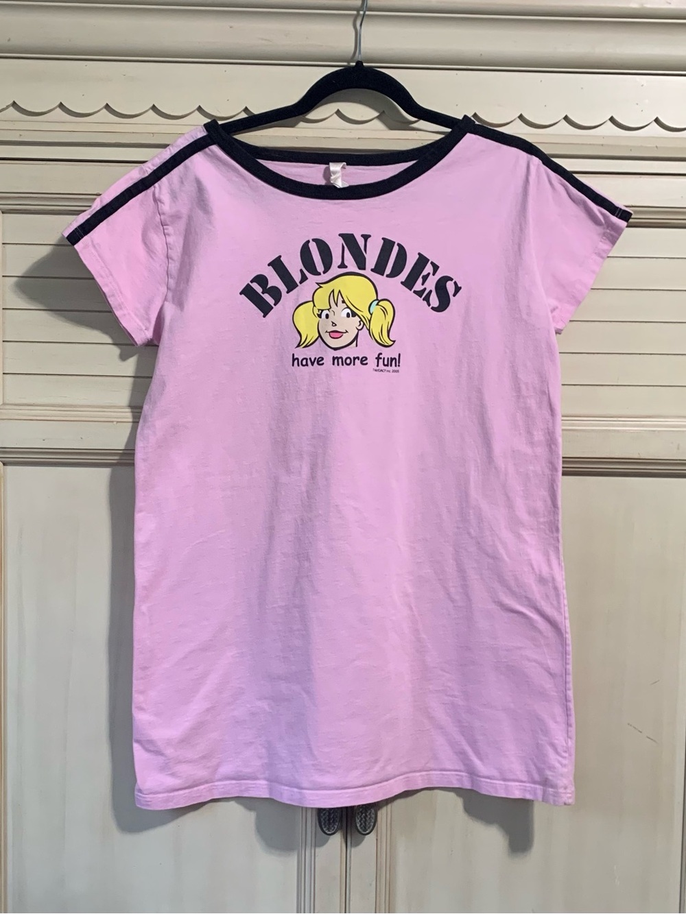 Vintage Pink Sleep Shirt Archie Comics Size Medium Long Tee Ringer Pajamas 2005